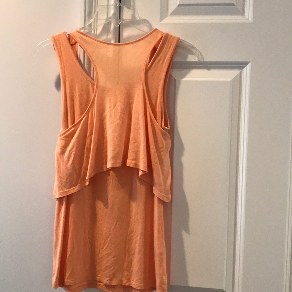 Orange top - Picture 2 of 2